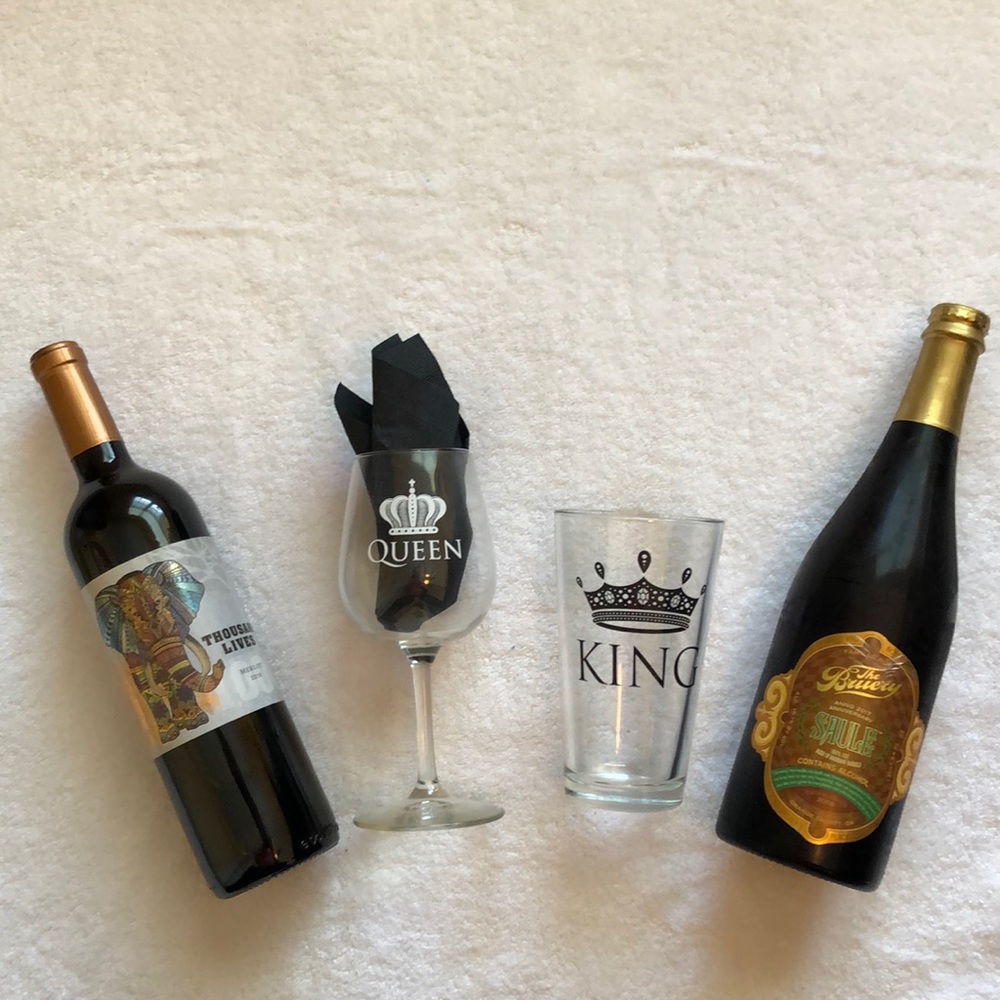 King & Queen Bar Set